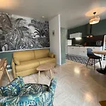 Beau F2 Renove Au Coeur De Caen